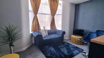 Apartment | Living room