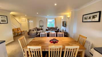House | Dining room