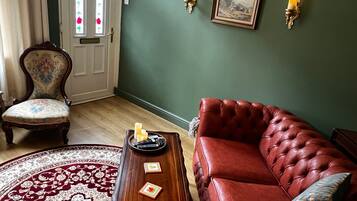 House | Living room