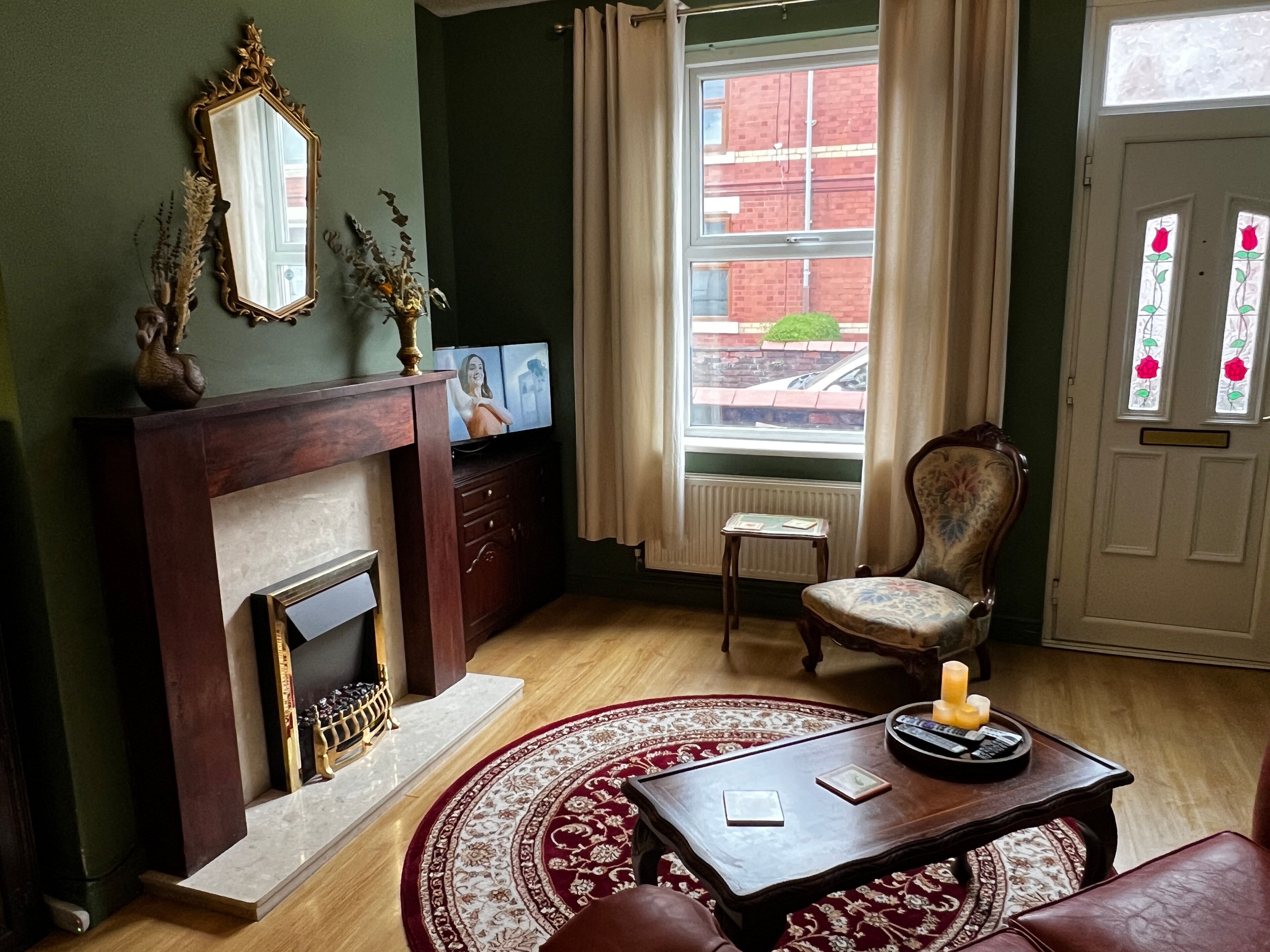 Maison | Salle de séjour | Téléviseur de 1 po avec télévision numérique