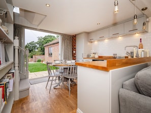 House | Dining room