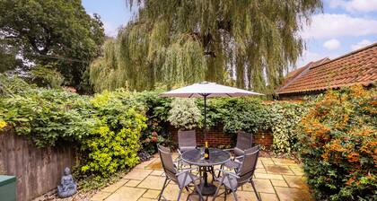 Maple Barn: Lux Rural Retreat Near Norfolk Coast