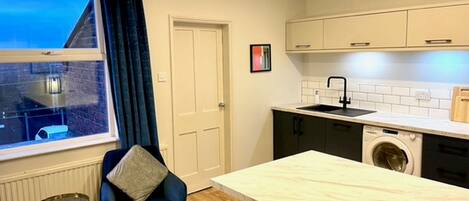 Apartment | Private kitchen | Electric kettle