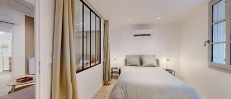 1 quarto, quartos à prova de som, Wi-Fi de cortesia, roupa de cama