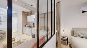 1 bedroom, free WiFi, bed sheets - CHAL2 Hyper-centre T2 comfort and calm (Toulouse)