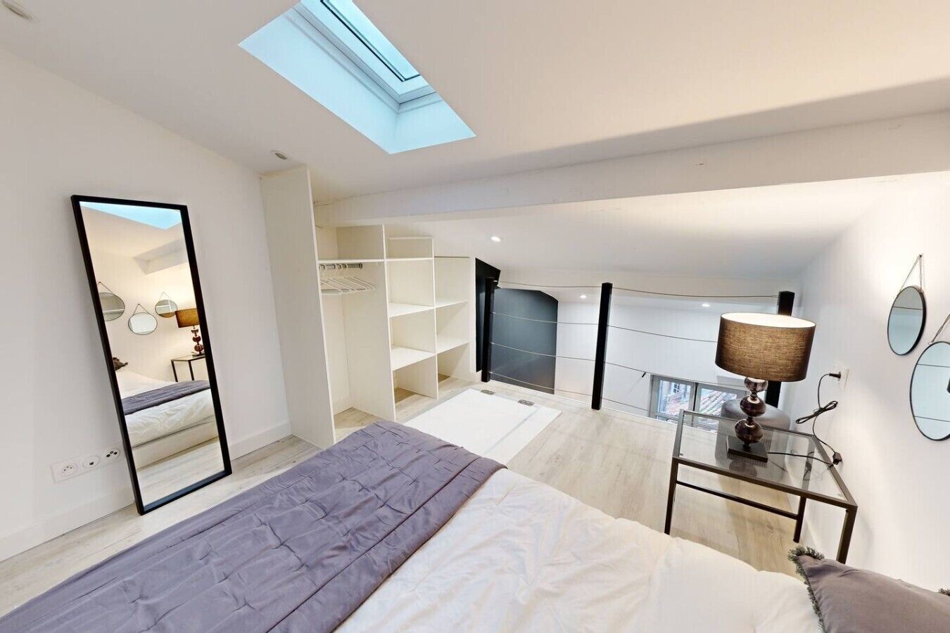 WiFi (free), bed sheets