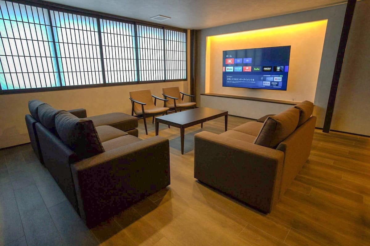 Deluxe Condo, 2 Bedrooms, Non Smoking