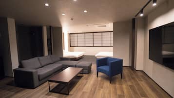 Family Condo, Multiple Beds, Non Smoking | Free WiFi, bed sheets