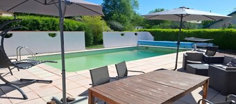Villa in St. Denis mit privatem Pool