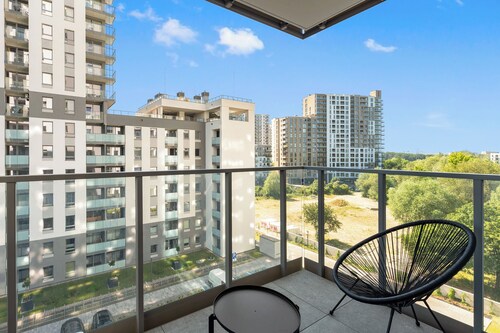 Horizon 63 Superior by Grand Apartments