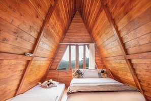 Family Cabin, Mountain View