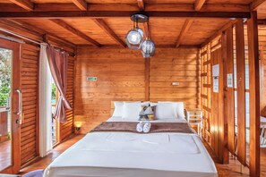 Superior Cabin, Mountain View