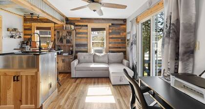 Walsh's Studio Cabin