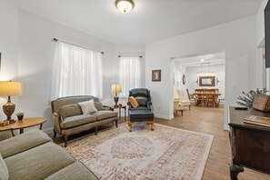 Imagen sin descripción, 3 de 51, botón