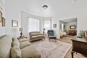 Imagen sin descripción, 2 de 51, botón