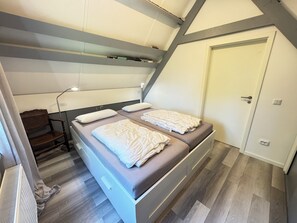 Strykjärn/strykbräda, gratis wi-fi och sängkläder