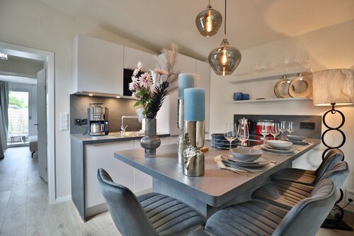 Nautic Lounge - Beach Garden - Nautic Lounge - Beach Garden: Quiet