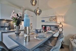 Imagen sin descripción, 5 de 25, botón