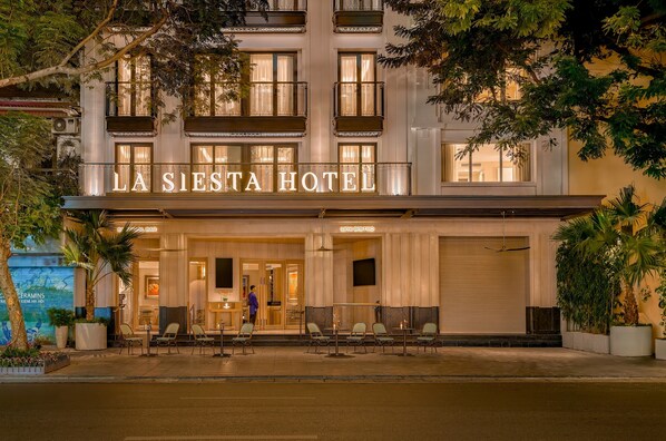 Terrace/patio - La Siesta Premium Lakeside (Hanoi)