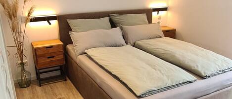 1 chambre, fer et planche à repasser, Wi-Fi gratuit, draps fournis