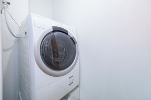 遮光窗帘、熨斗/熨衣板、免费 WiFi、床单