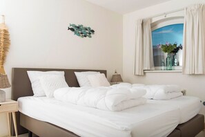 Apartamento clásico, 2 habitaciones | 10 dormitorios y mobiliario individual