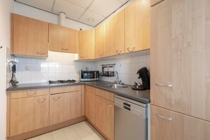 Luxury-Apartment, 2 Schlafzimmer | Eigene Küche | Kühlschrank, Mikrowelle, Geschirrspüler
