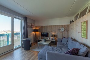 Elite appartement, 2 slaapkamers | Woonkamer