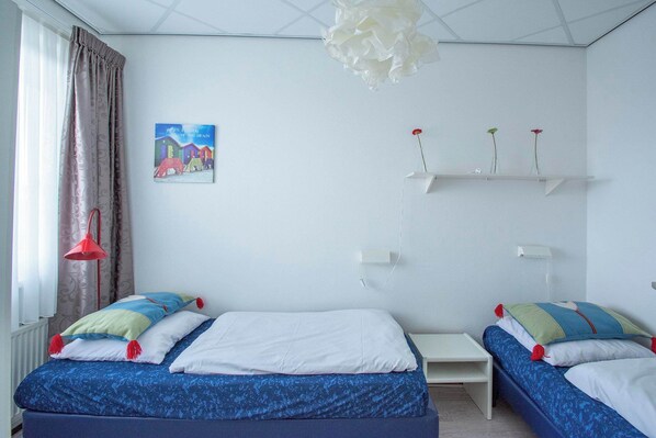 Comfort Apartment, 2 Bedrooms | 6 bedrooms, individually furnished