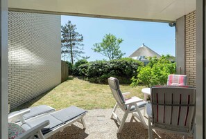 คอมฟอร์ทอพาร์ทเมนท์, 2 ห้องนอน | ระเบียง