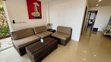 Luxury Villa, 4 Bedrooms, Beachfront | Living area