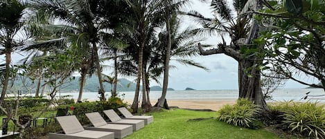Villa Luxe, 4 chambres, en front de plage | Terrasse/Patio