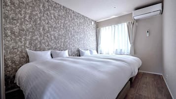 AileHouse B (Whole house) Non Smoking | Blackout drapes, free WiFi, bed sheets