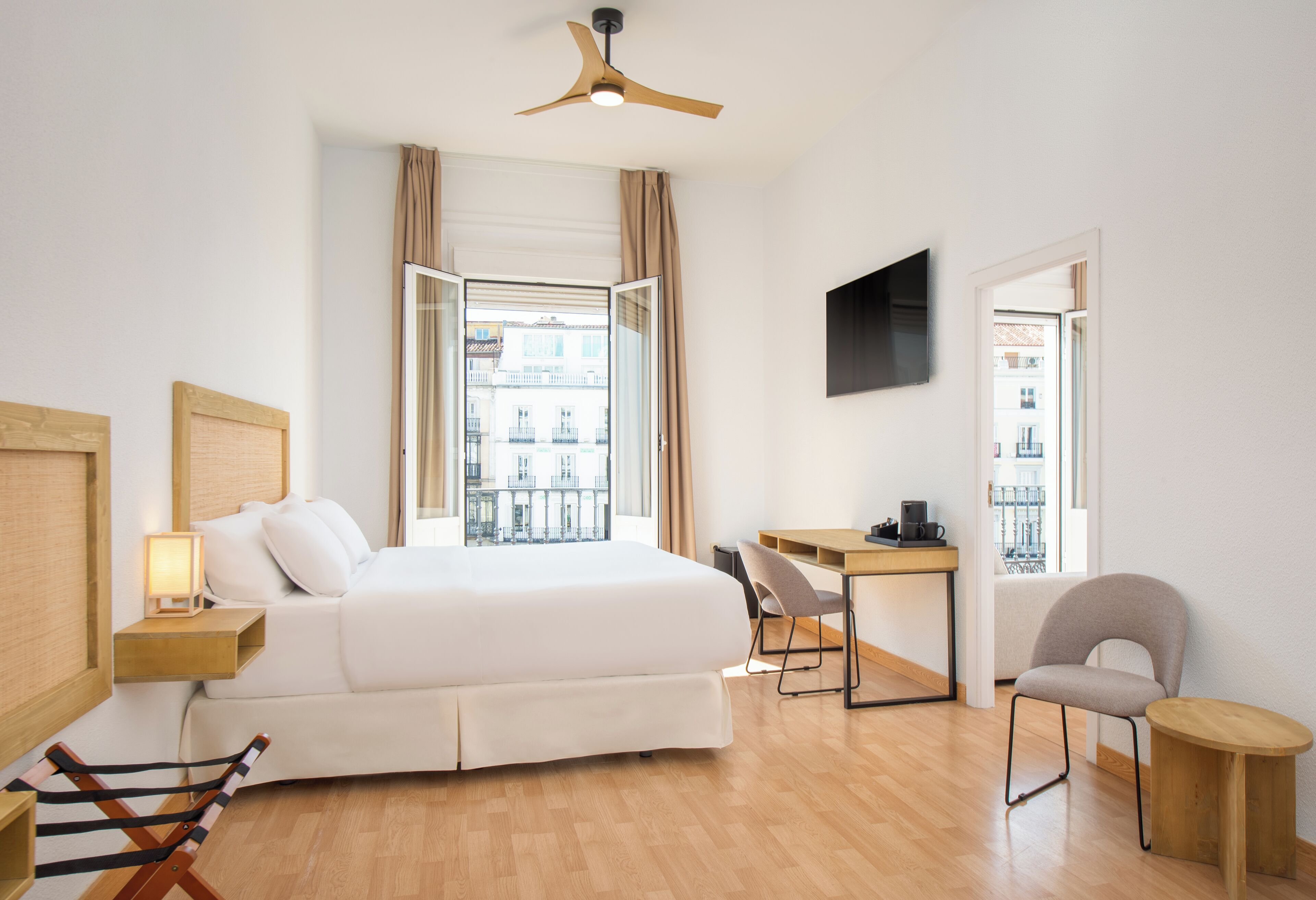 Foto - LUTHIA Puerta del Sol