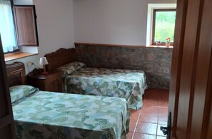 4 camere, ferro/asse da stiro, lenzuola