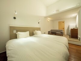 Cofres nos quartos, escrivaninha, Wi-Fi de cortesia