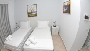 Standard Double or Twin Room, Sea View | Kalis bunyi, Wi-fi percuma, cadar katil 