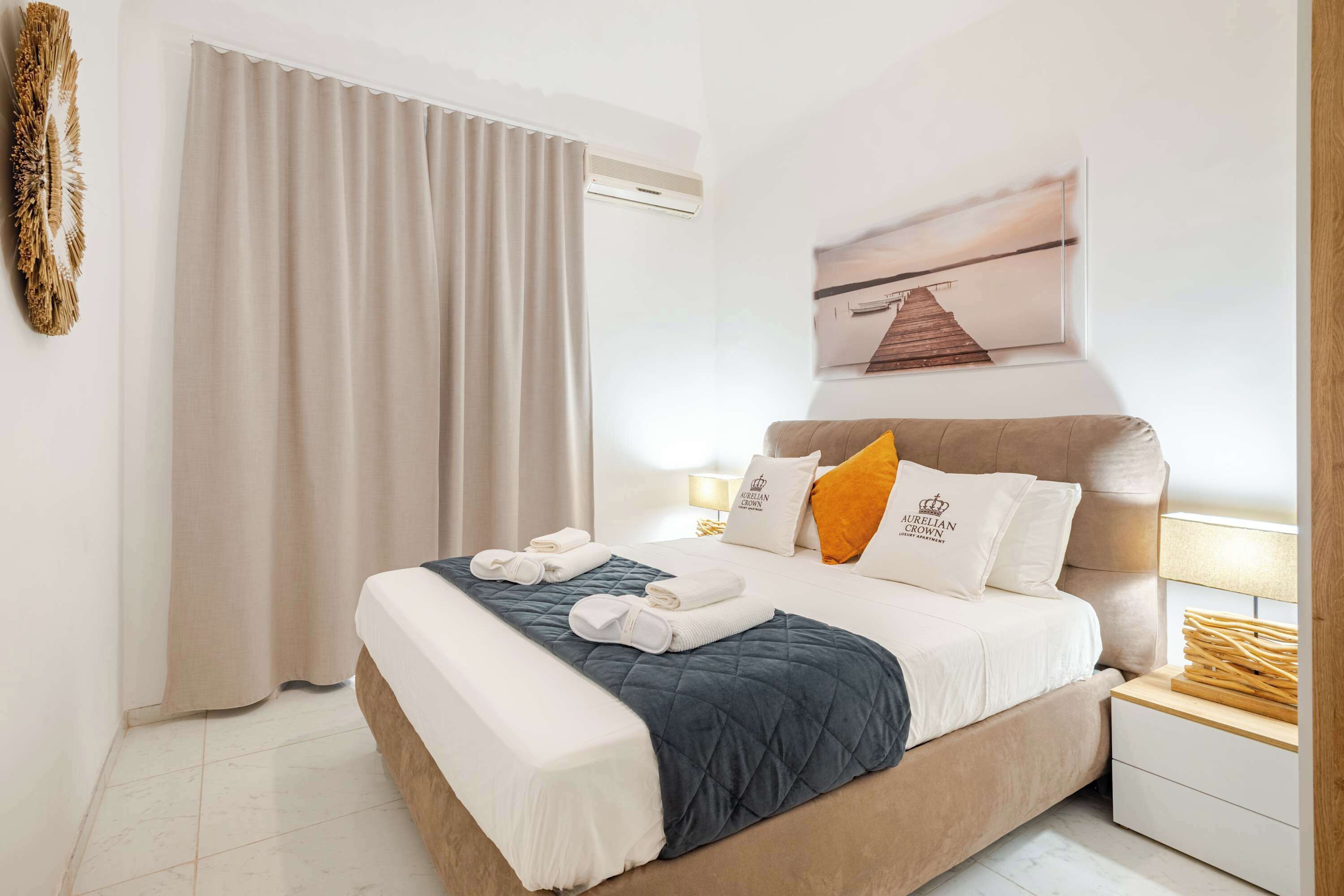 3 Schlafzimmer, Schreibtisch, Bügeleisen/Bügelbrett, Reisekinderbett