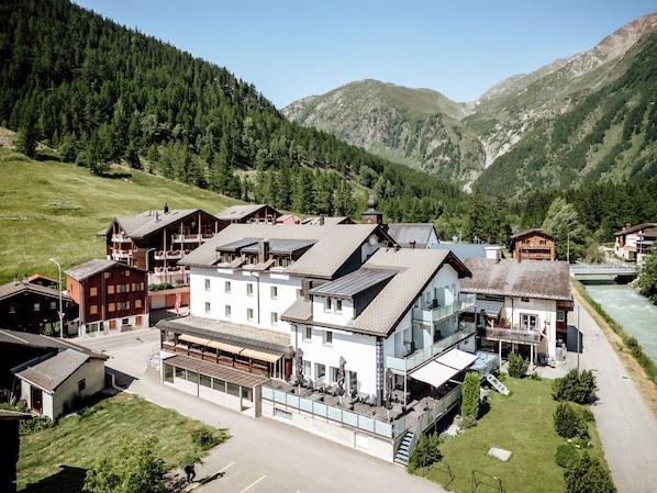 Exterior - Hotel Furka (Obergoms)