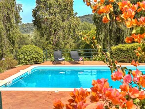 Pool - Family Villa with pool, mountain views and nature in Arrábida Natural Park (Setúbal)