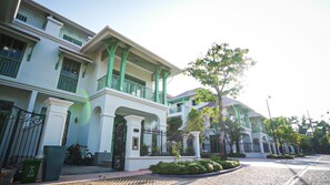 Front of property - HAUs Villa Phu Quoc (Phu Quoc)