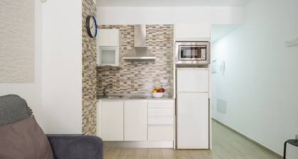Apartment by Playa de Las Canteras Beach