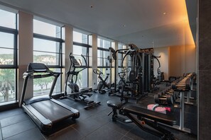 Gym - CNHOL Hotel - Chongqing Huanancheng (Chongqing)
