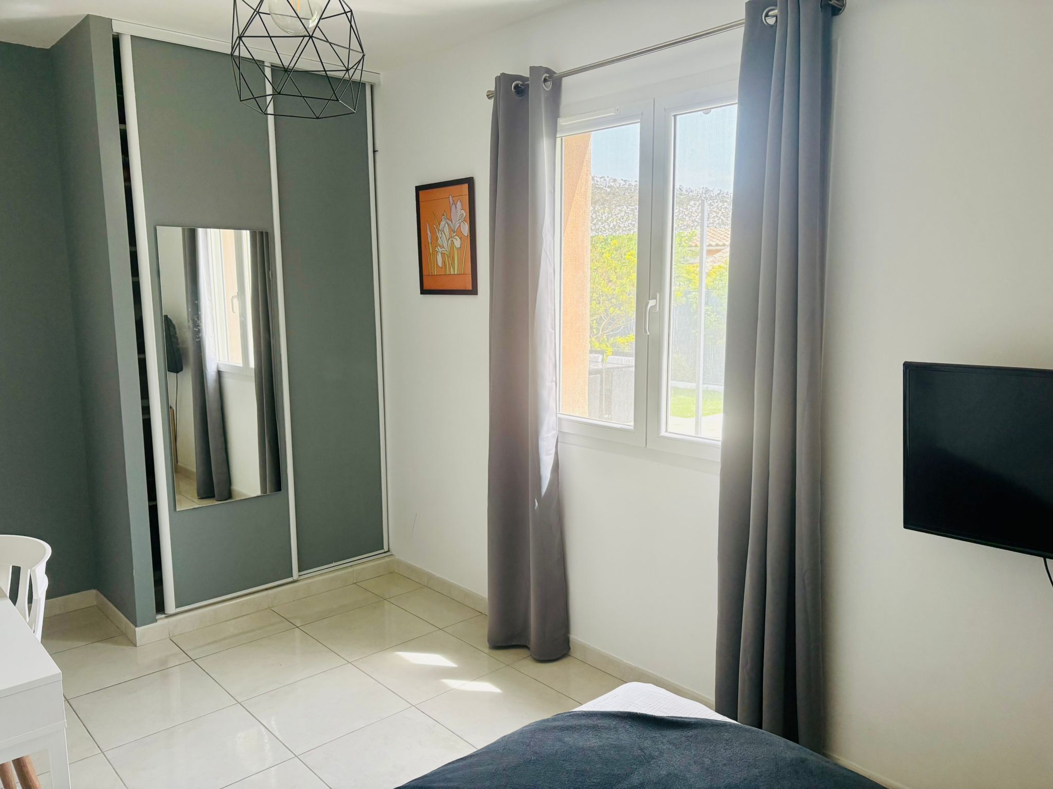 3 chambres, bureau, fer et planche à repasser, Wi-Fi gratuit