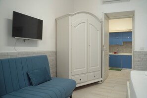 Basic Studio