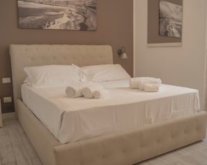Blackout curtains, iron/ironing board, free WiFi