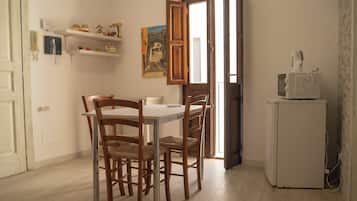 Superior Apartment | Blackout curtains, iron/ironing board, free WiFi