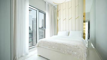 Deluxe Apartment, Lake View