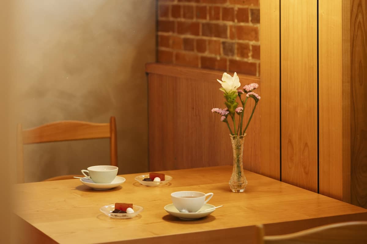 Suite estándar, 2 camas individuales, no fumadores | Zona de estar