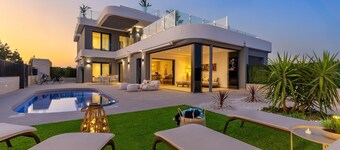 Dreamscape Villa by Fidalsa